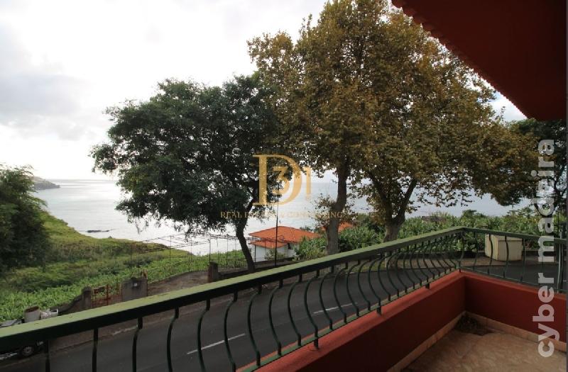 Moradia T4 para Venda