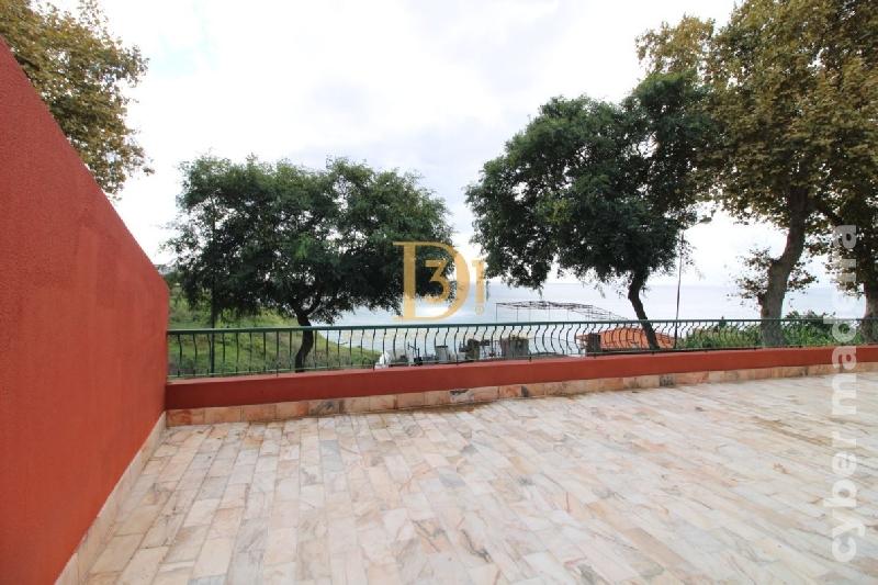 Moradia T4 para Venda