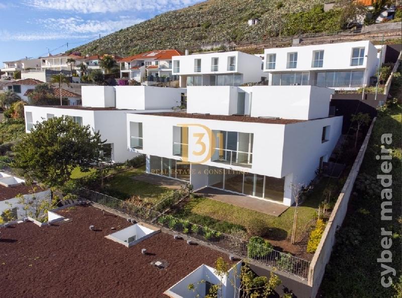 Moradia T3 para Venda