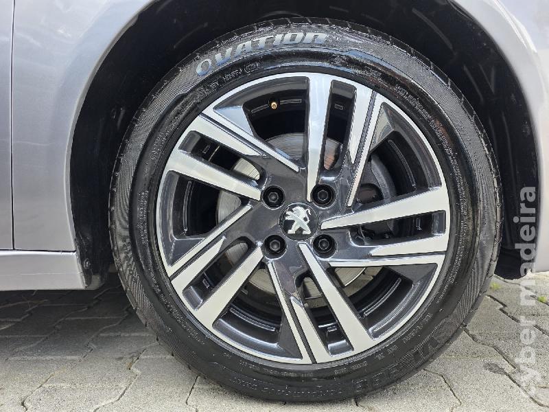 PEUGEOT 208 1.2CC ALLURE AUTOMÁTICO C/GARANTIA Gasolina