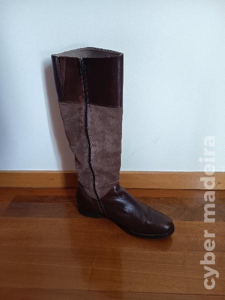 Botas de cano alto número 40