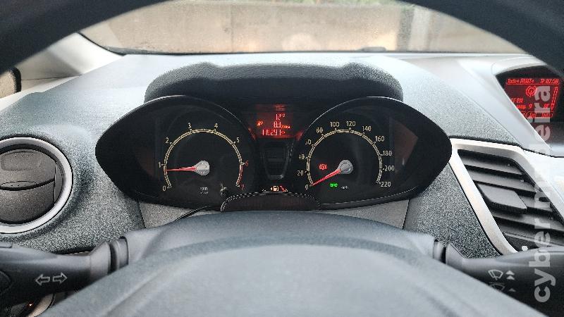 FORD FIESTA mk6 Gasolina