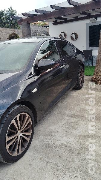 OPEL INSIGNA SPORT Gasóleo
