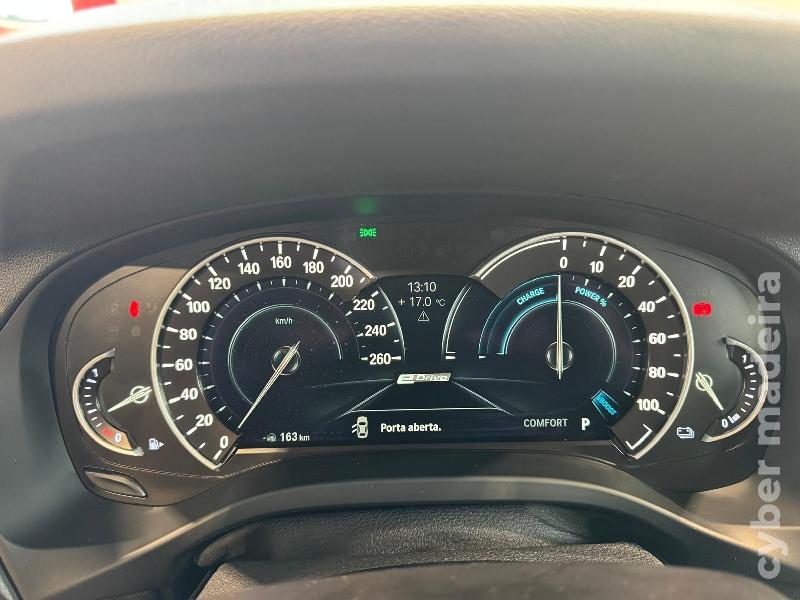 BMW X3 xDRIVE30e Auto Híbrido