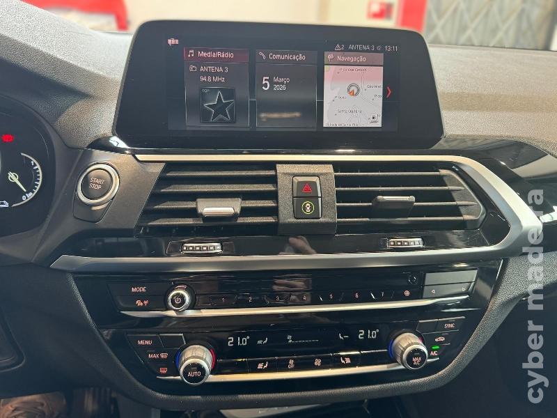 BMW X3 xDRIVE30e Auto Híbrido