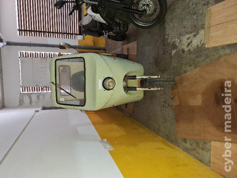 Zundapp Restauro com material novo 50 cc Grande turismo