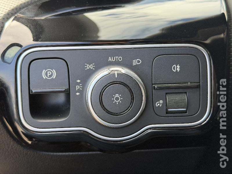 MERCEDES A A200 PROGRESSIVE 1.3 163CV AUT Gasolina