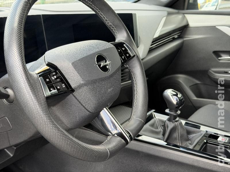 OPEL ASTRA GS LINE 1.2 130CV Gasolina