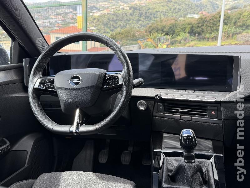 OPEL ASTRA GS LINE 1.2 130CV Gasolina