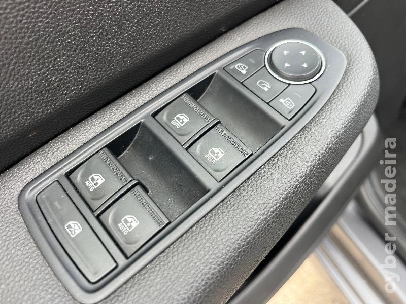 RENAULT CLIO EVOLUTION 1.0TCE 100CV Gasolina