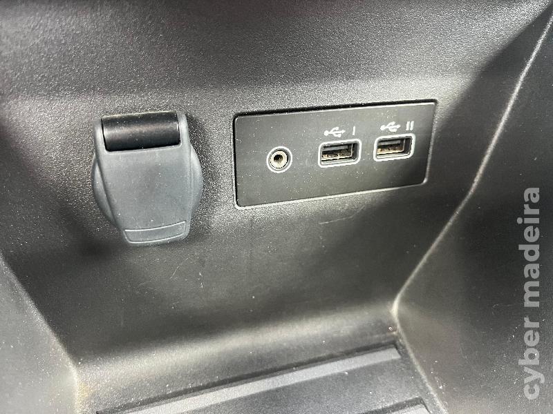 RENAULT CLIO EVOLUTION 1.0TCE 100CV Gasolina