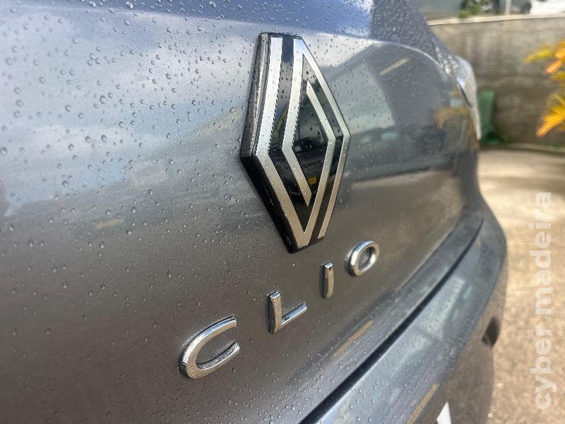 RENAULT CLIO EVOLUTION 1.0TCE 100CV Gasolina