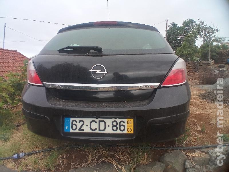 OPEL ASTRA Sport Gasóleo