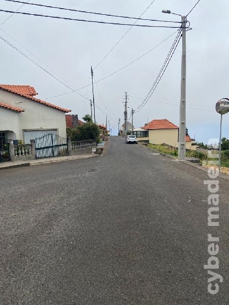 Moradia T2 para Venda