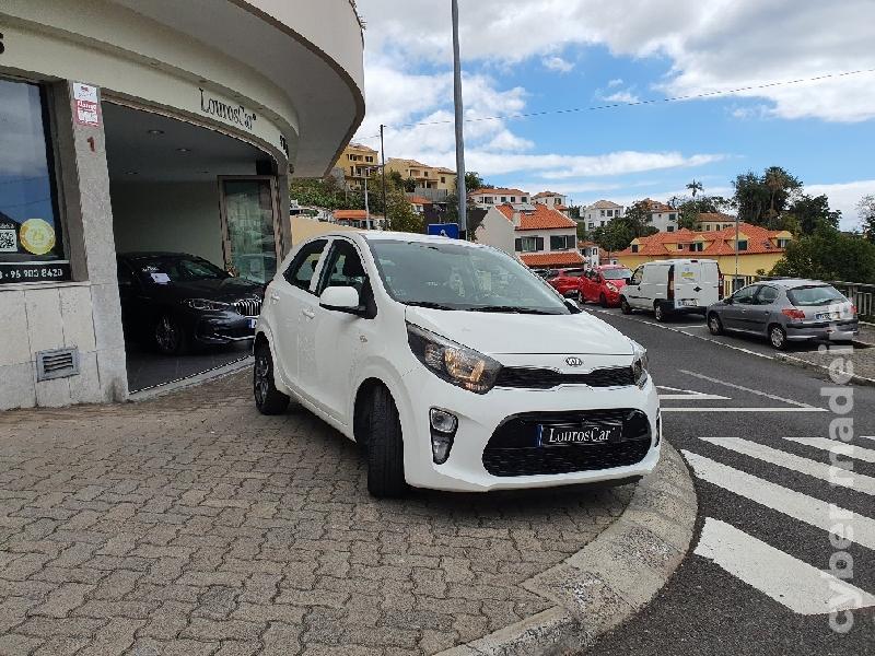 KIA PICANTO PICANTO 1.0 CVTT Urban 5P 67cv (27 MIL KMS) Gasolina