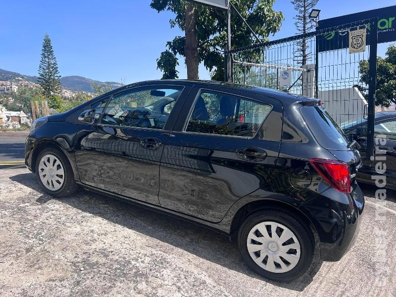 TOYOTA YARIS 1.4 D-4D 90 cv Gasóleo