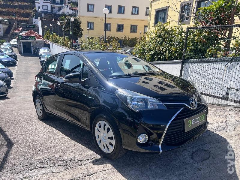 TOYOTA YARIS 1.4 D-4D 90 cv Gasóleo