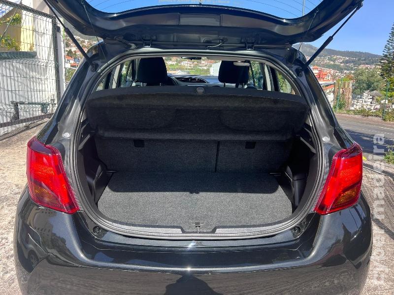 TOYOTA YARIS 1.4 D-4D 90 cv Gasóleo