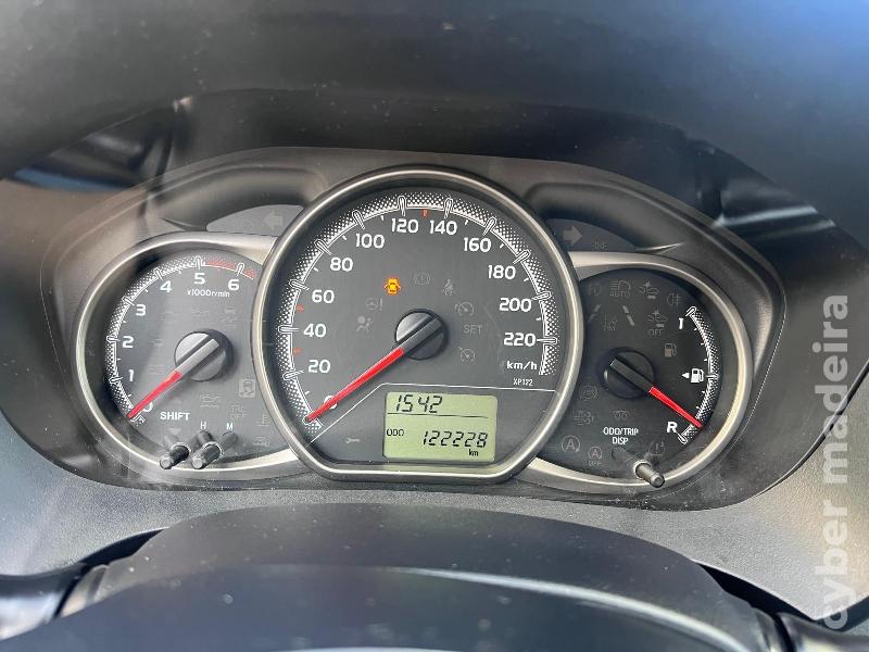 TOYOTA YARIS 1.4 D-4D 90 cv Gasóleo