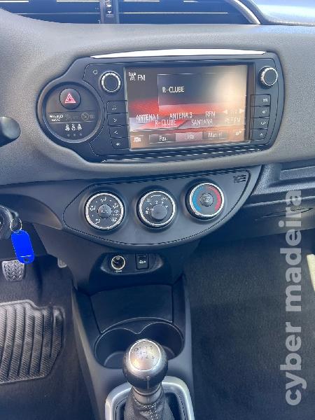 TOYOTA YARIS 1.4 D-4D 90 cv Gasóleo