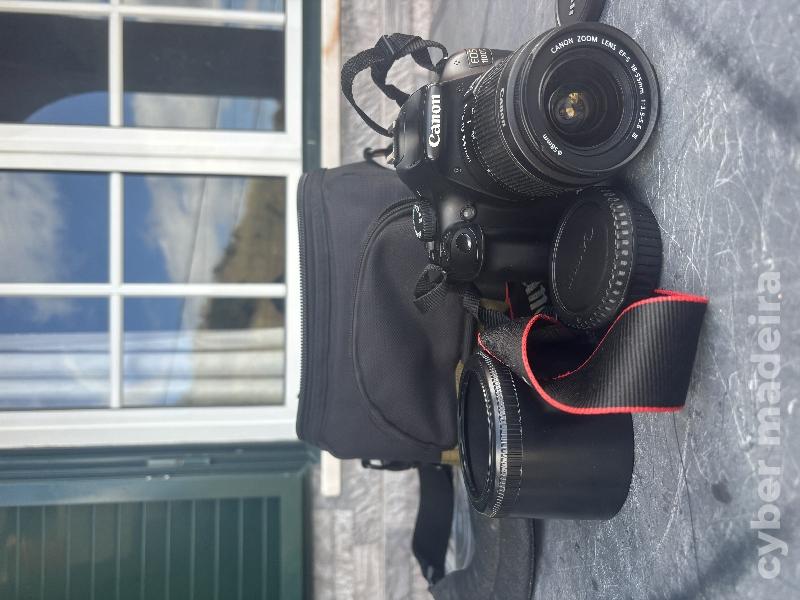 Cânon 1100D 3 Baterias Vem Carregador e Vem Bolsa acessórios