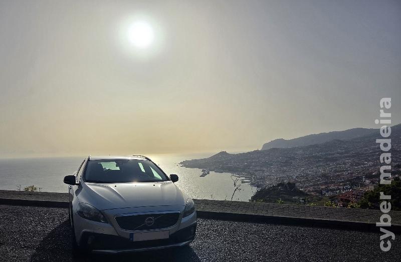 VOLVO V40 Cross Country D2 1.6cc 116cv Gasóleo