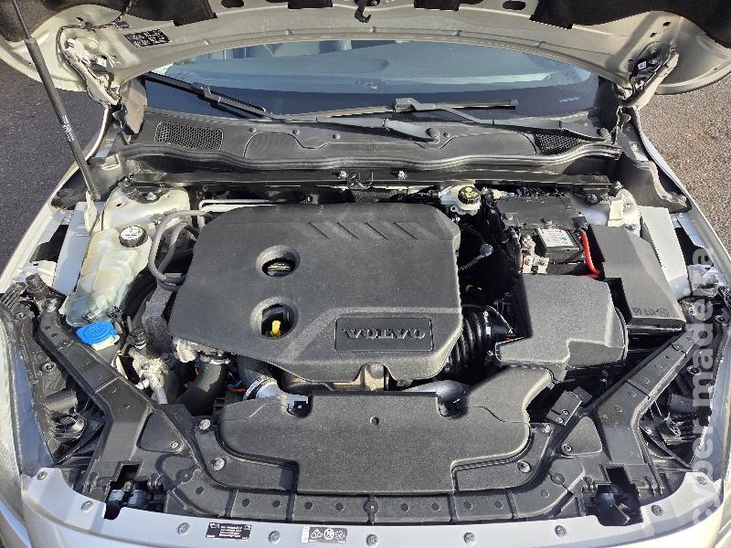 VOLVO V40 Cross Country D2 1.6cc 116cv Gasóleo