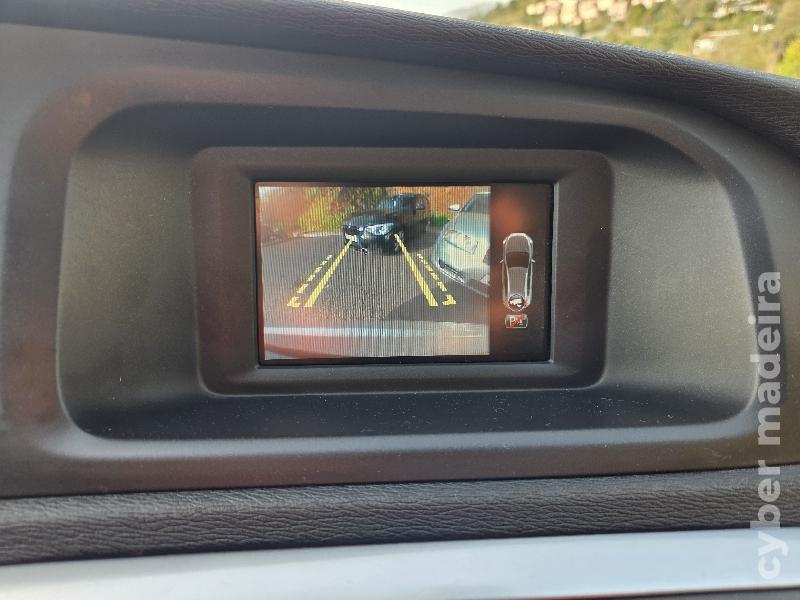 VOLVO V40 Cross Country D2 1.6cc 116cv Gasóleo