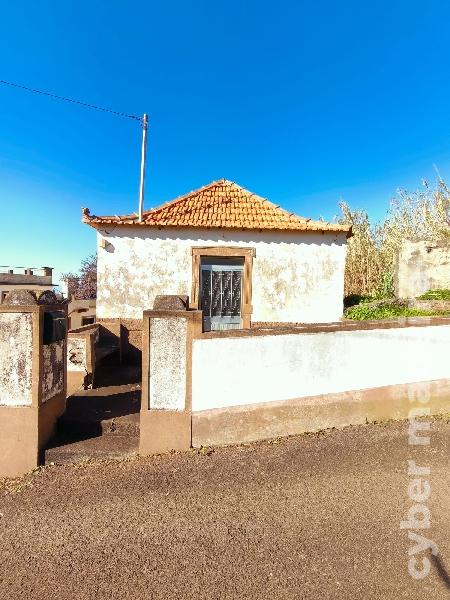 Moradia T2 para Venda