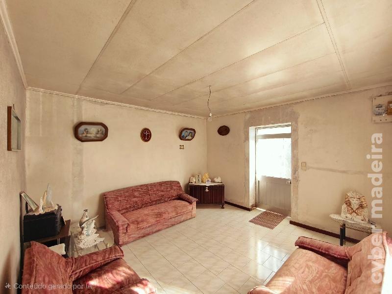 Moradia T2 para Venda