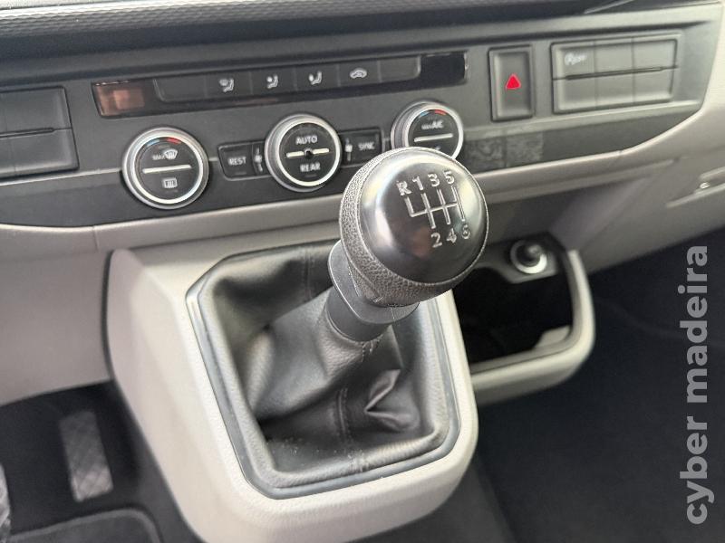 VOLKSWAGEN CARAVELLE LIFE 2.0 TDI 150CV Gasóleo