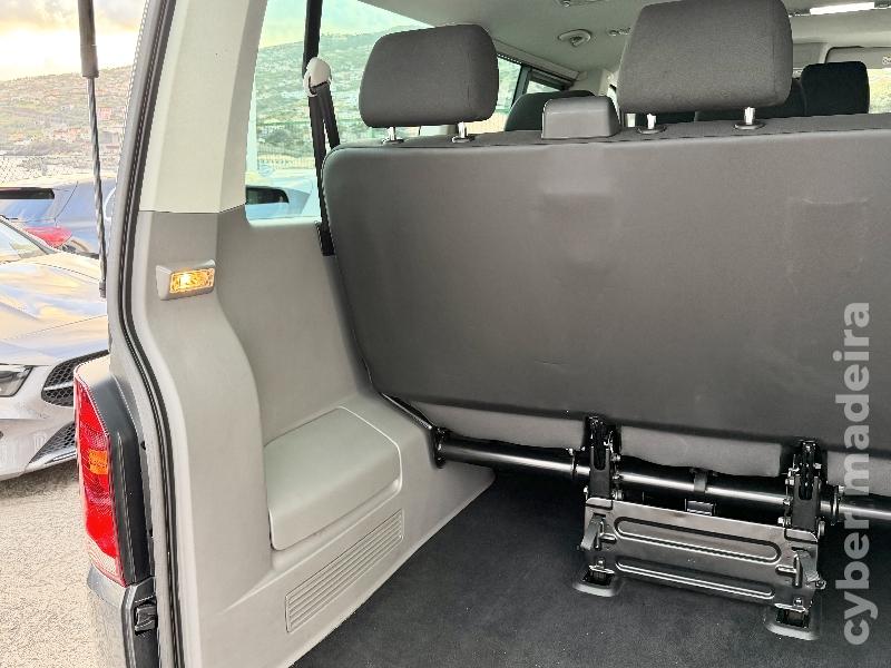 VOLKSWAGEN CARAVELLE LIFE 2.0 TDI 150CV Gasóleo