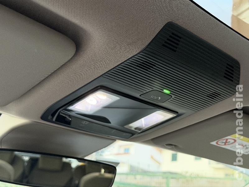 VOLKSWAGEN MULTIVAN LIFE 2.0TDI 150CV AUT. Gasóleo