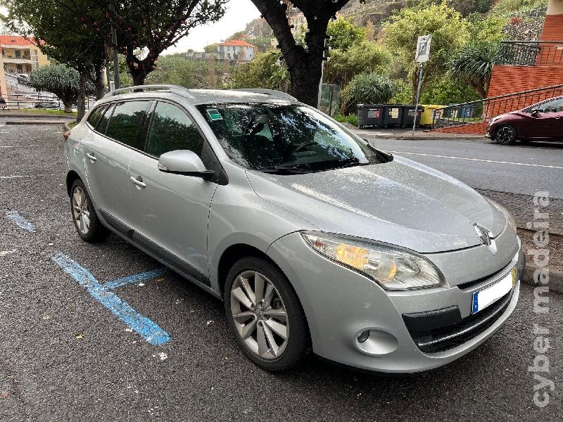 RENAULT MEGANE MEGANE III SPORT TOURER DIESEL Gasóleo