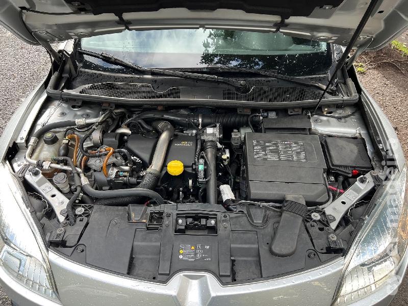 RENAULT MEGANE MEGANE III SPORT TOURER DIESEL Gasóleo