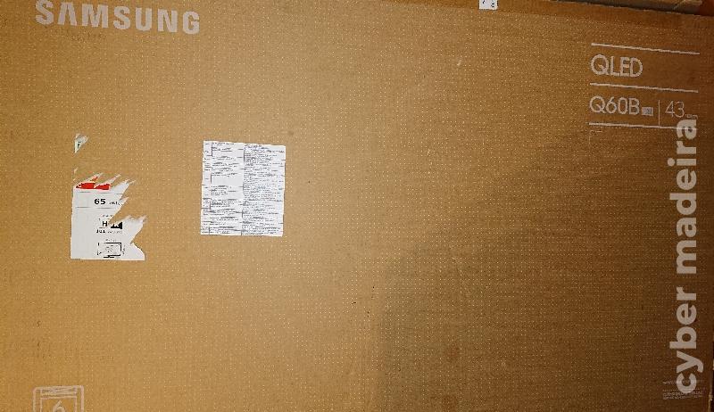 Smart TV 43" Q60B UltraHD 4K QLED - SAMSUNG LED 42' 3 entradas