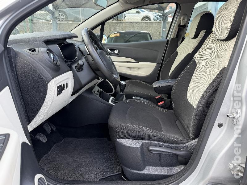 RENAULT CAPTUR ZEN 1.5Dci 90Cv Gasóleo