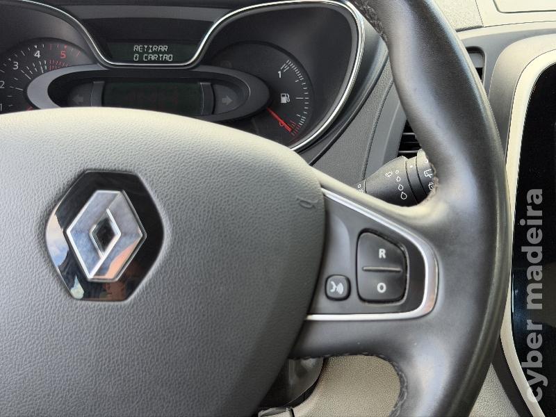 RENAULT CAPTUR ZEN 1.5Dci 90Cv Gasóleo