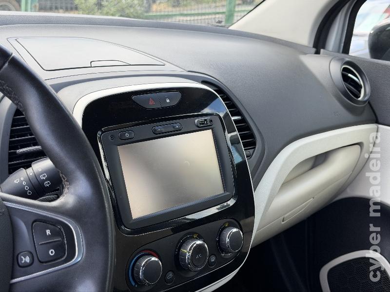 RENAULT CAPTUR ZEN 1.5Dci 90Cv Gasóleo