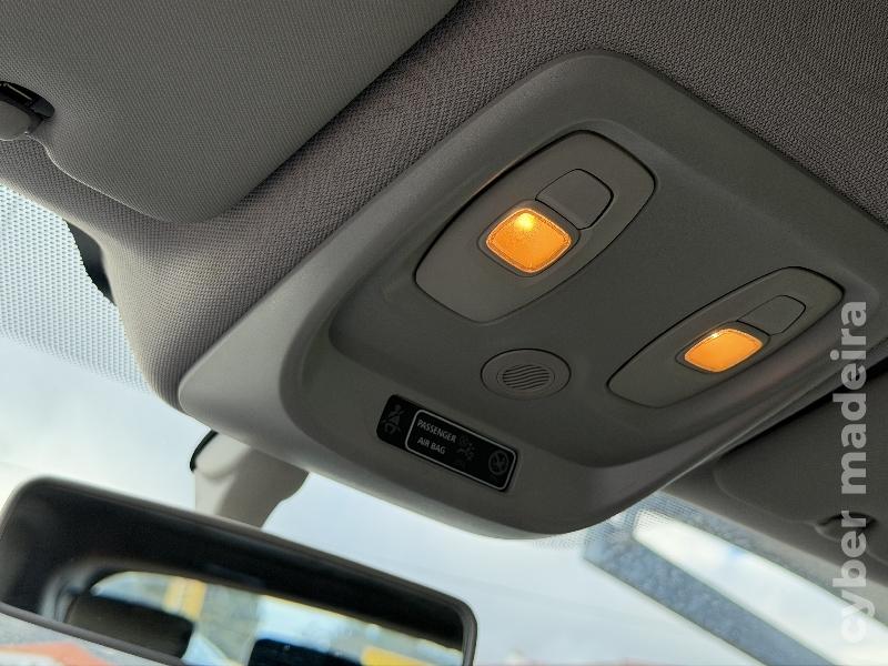 RENAULT CAPTUR ZEN 1.5Dci 90Cv Gasóleo