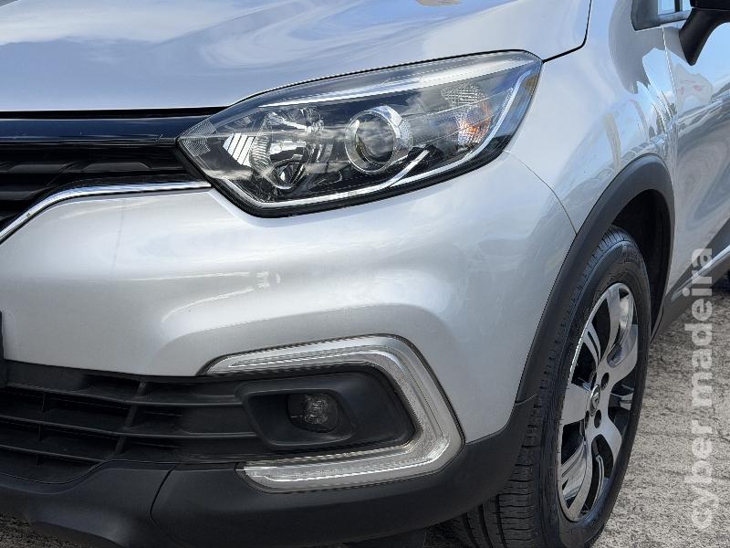 RENAULT CAPTUR ZEN 1.5Dci 90Cv Gasóleo