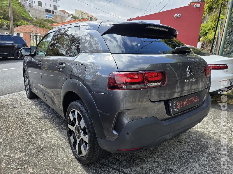CITROEN C4 CACTUS 1.6 BLUEHDI SHINE Gasóleo