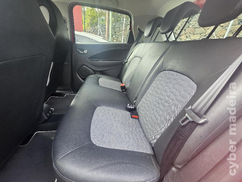 RENAULT ZOE 52KW INTENS 109cv Eléctrico