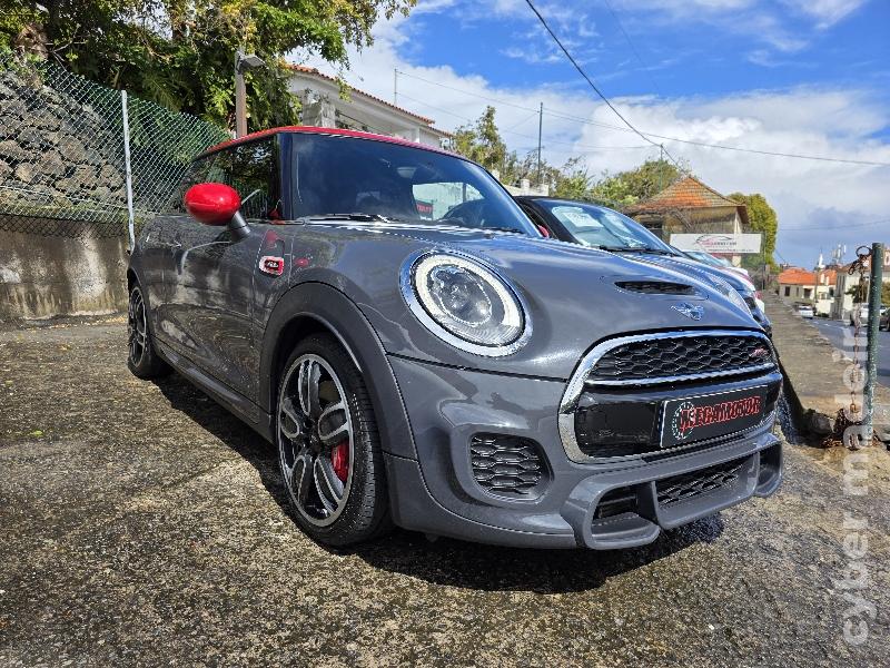 MINI MINI JOHN COOPER WORKS 231CV Gasolina
