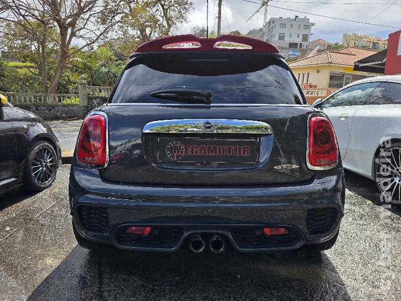 MINI MINI JOHN COOPER WORKS 231CV Gasolina