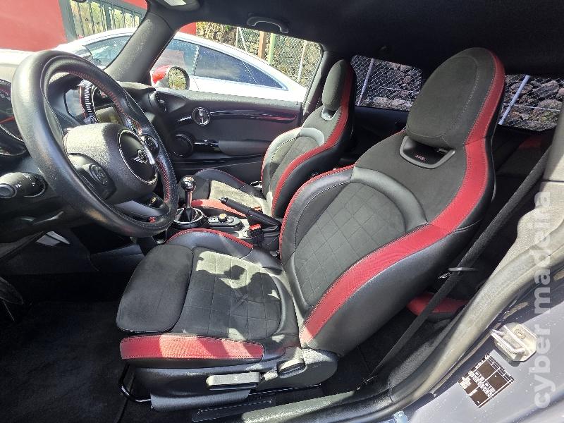 MINI MINI JOHN COOPER WORKS 231CV Gasolina