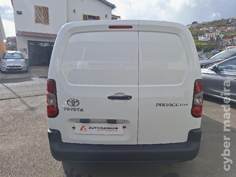 TOYOTA PROACE CITY Gasóleo
