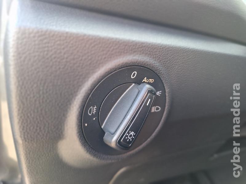 VOLKSWAGEN T-ROC STYLE Gasolina