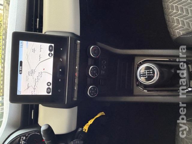 RENAULT CLIO V 1.5 DCI Gasóleo