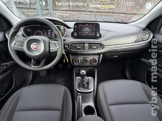 FIAT TIPO STATION WAGON 1.3 MJET MIRROR Gasóleo